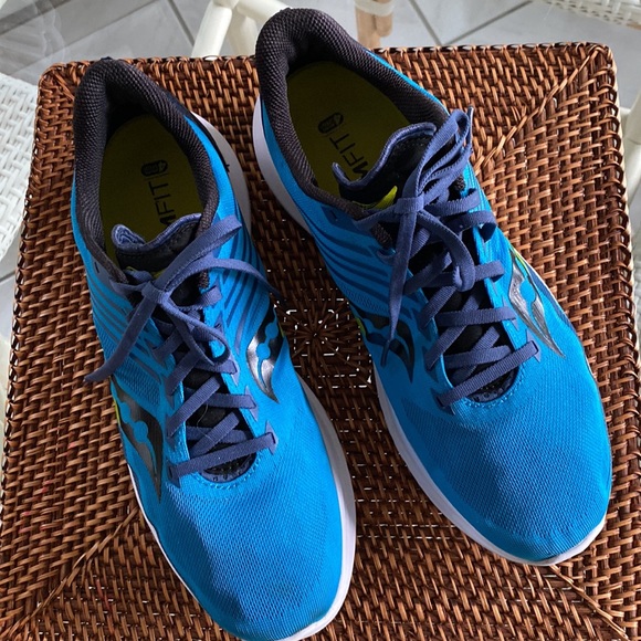 Men Saucony Athletic shoes size 11 - Picture 3 of 7